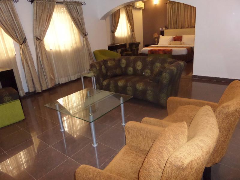 Suru Express Hotel Gra ลากอส ภายนอก รูปภาพ