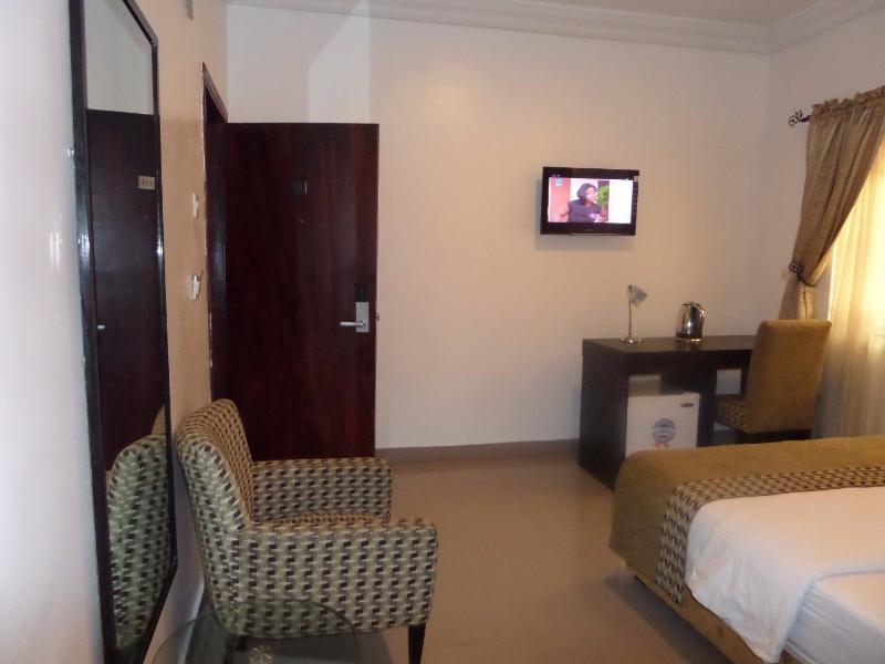 Suru Express Hotel Gra ลากอส ภายนอก รูปภาพ